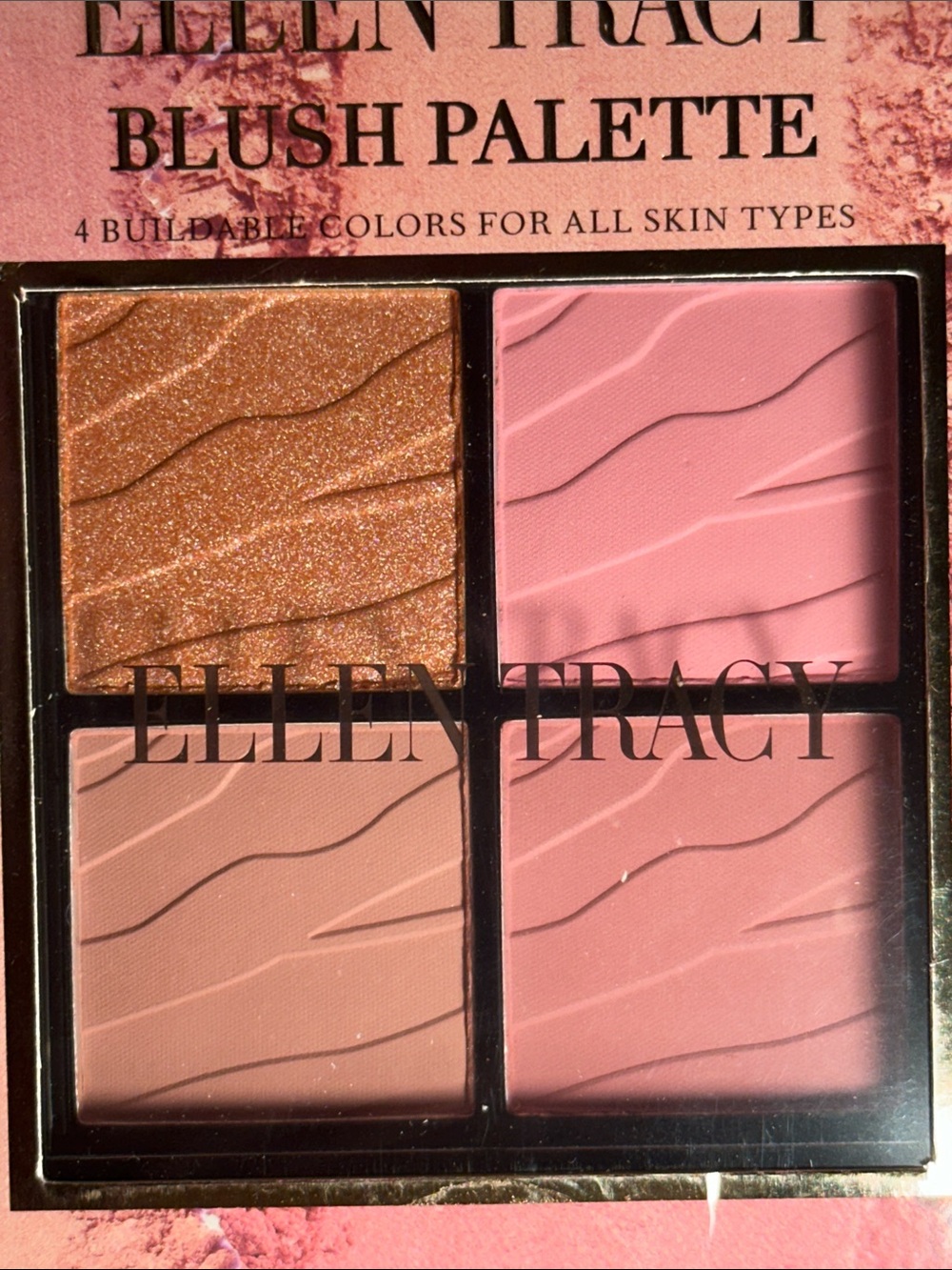 ⚡️Ellen Tracy Rosy Glow Blush Palette - Soft Pink Shades